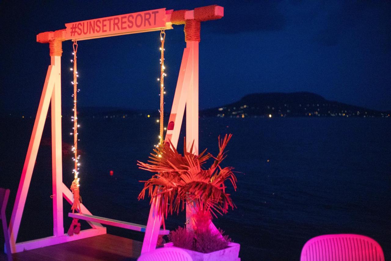 Sunset Resort - Lakeside Boutique Apartments Fonyód Εξωτερικό φωτογραφία